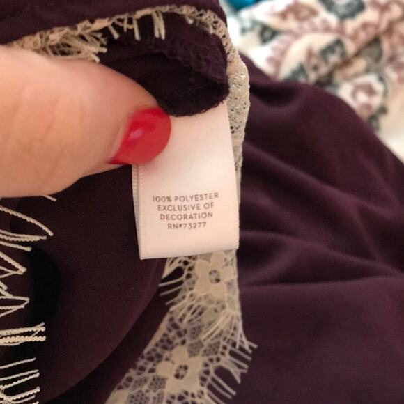 LC Lauren Conrad Dress Size Small Wine Lace Hem Pleated Tie Gathered Waist - Picture 7 of 7